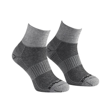Winter Run - Quarter Socks - Black/White