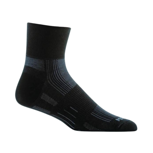 Explore - Quarter Socks - Black